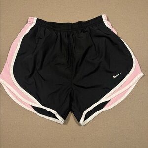 Nike Women's Black & Pink Running Shorts dr fit